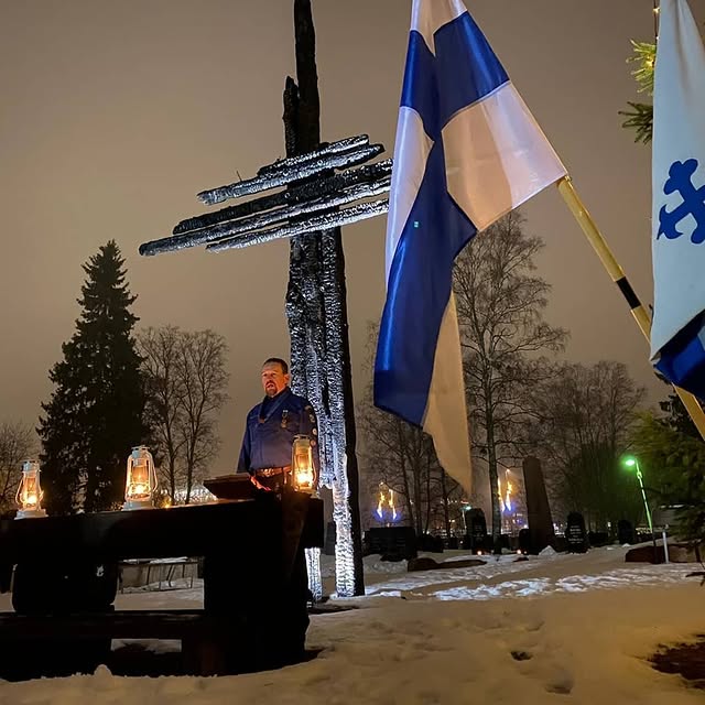 Legendaarinen partiopersoona Ylivieskan kirkon raunioilla